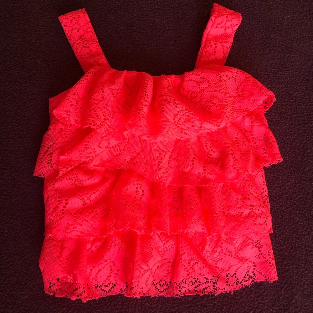 Little girl’s summer shirt